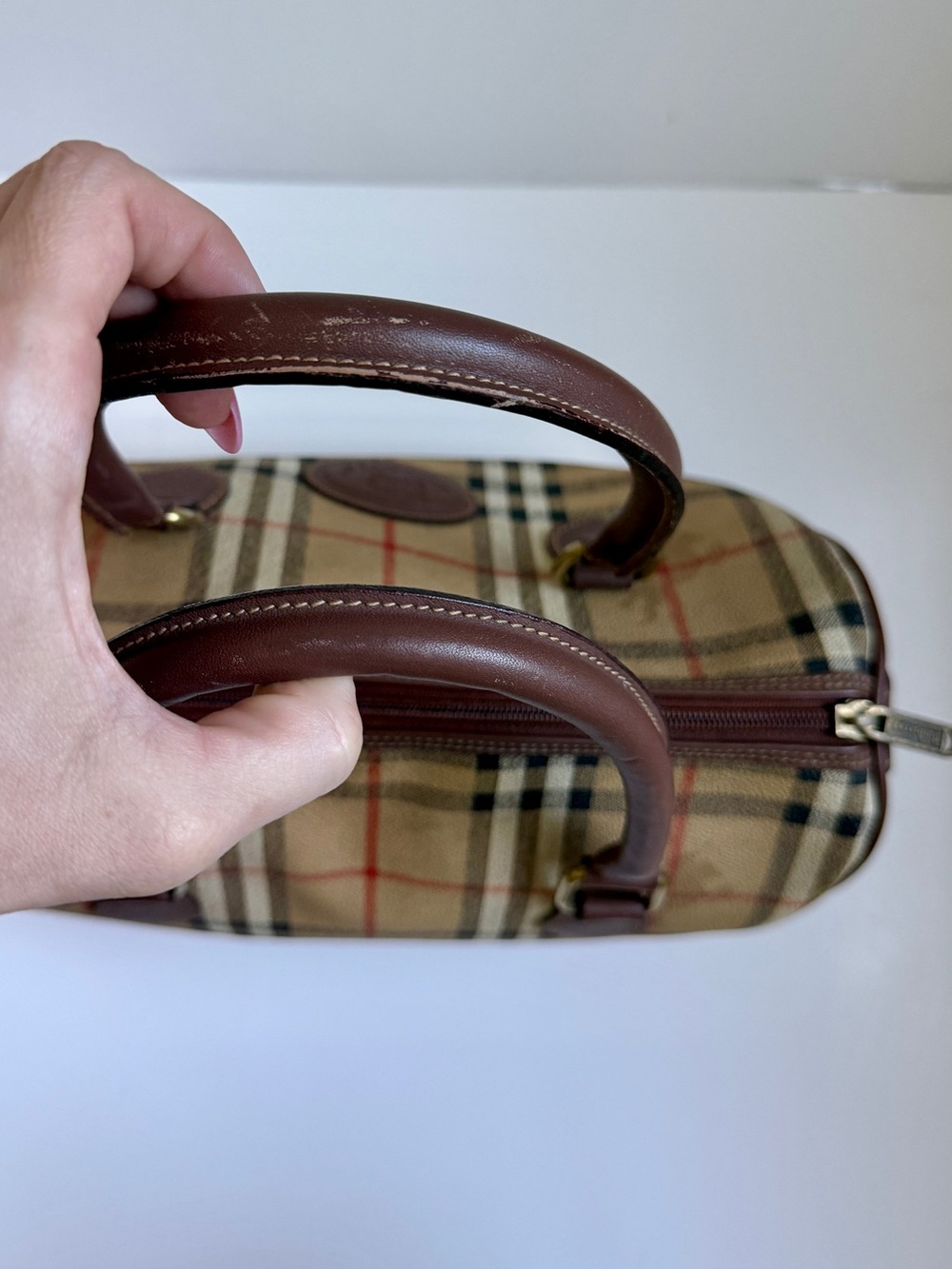 Authentic Vintage 80s / 90s Burberrys London Nova Check Boston Satchel Bag - Picture 9 of 14